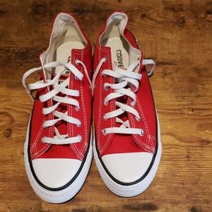 Womans Converse Sneakers